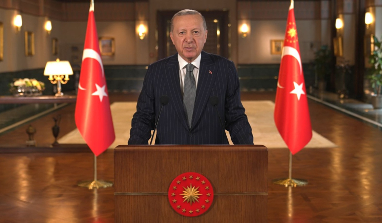 Cumhurbaskani-Erdogandan-29-Ekim-Cumhuriyet-Bayrami-Mesaji-featured